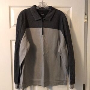 Alfani Men’s Two-Tone Grey 1/4 Zip Sweatshirt - Gently Worn - Smoke & Pet Free